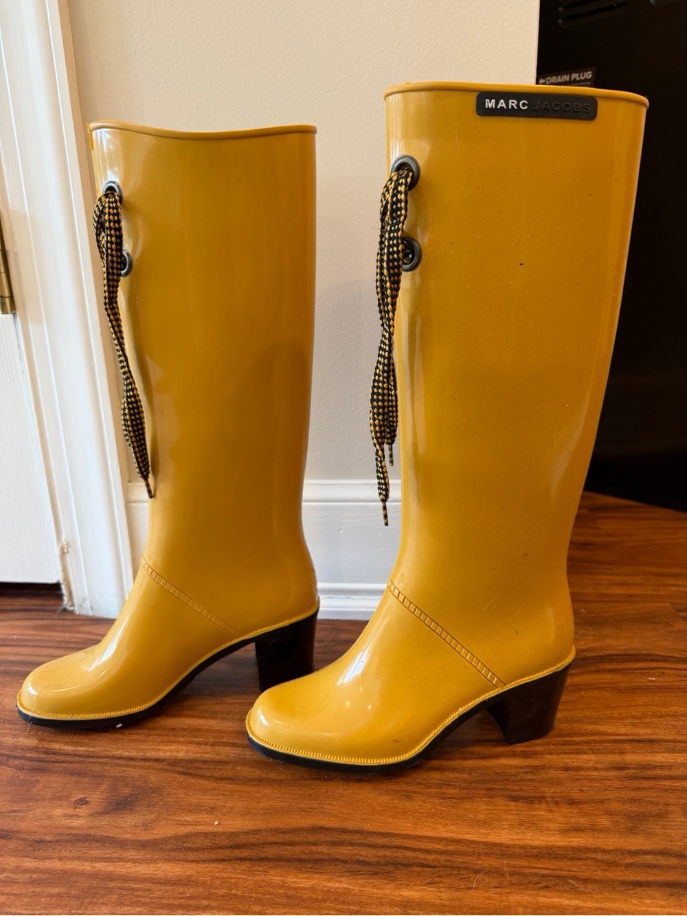 Marc Jacobs Mustard Yellow Knee-High Rain Boots with Lace Detail - Picture 3 of 5